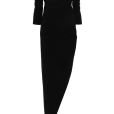 Платье с открытыми плечами и драпировкой