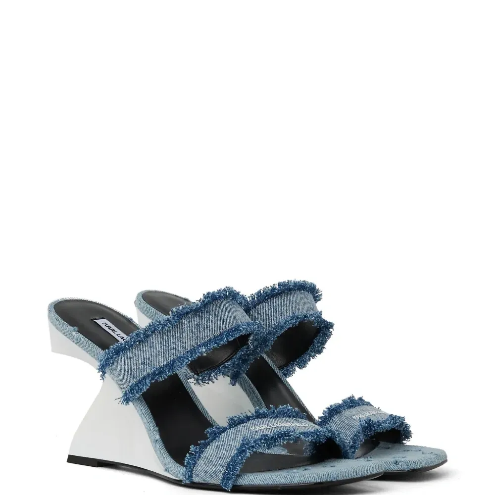 Босоножки Waverly на танкетке