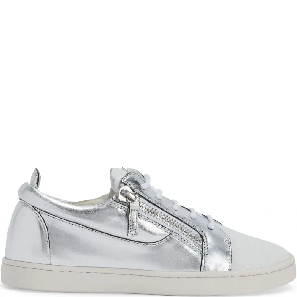 Кроссовки Gail