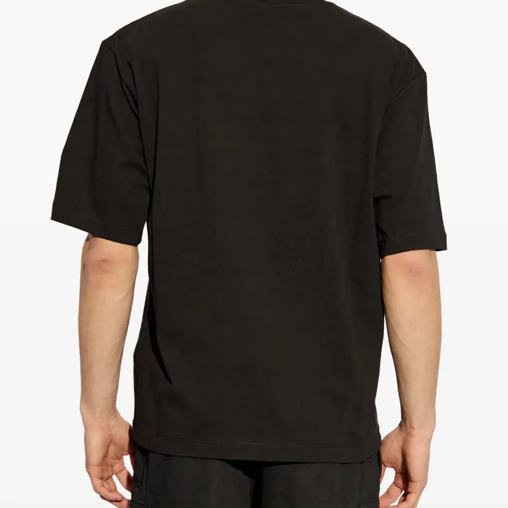 Футболка с короткими рукавами