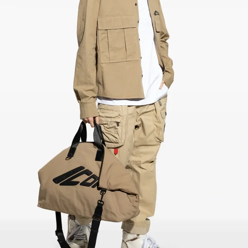 Футболка с короткими рукавами Футболка с короткими рукавами