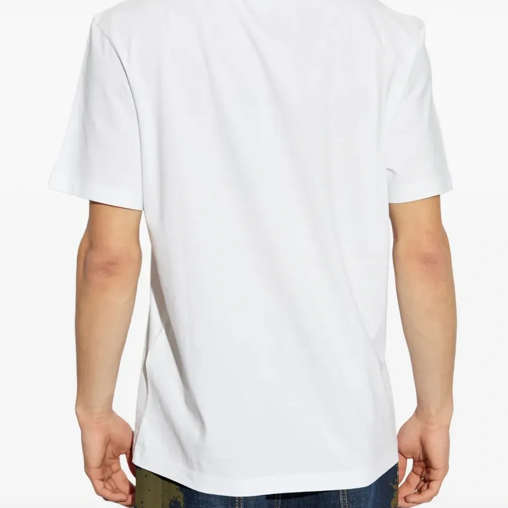 Футболка с короткими рукавами