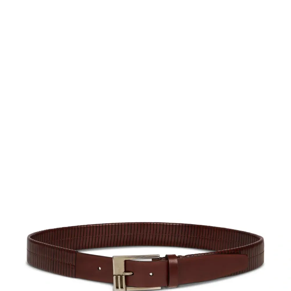 Кожаный ремень