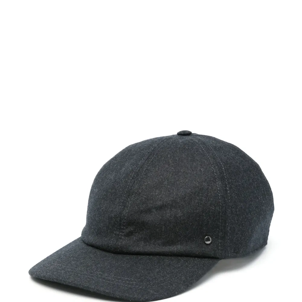 Шерстяная бейсболка