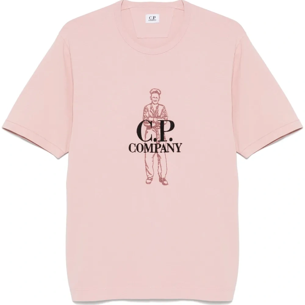 Футболка с вышитым логотипом