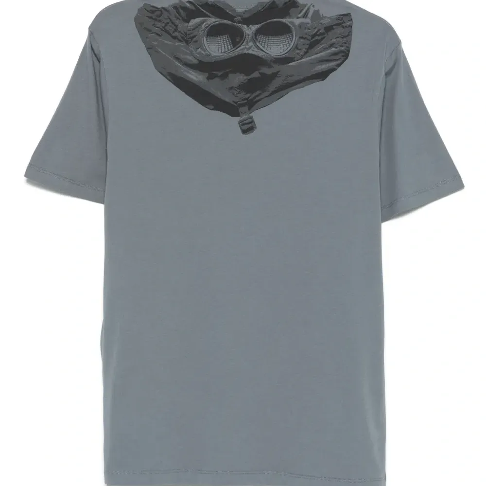 Футболка с принтом Goggles Футболка с принтом Goggles