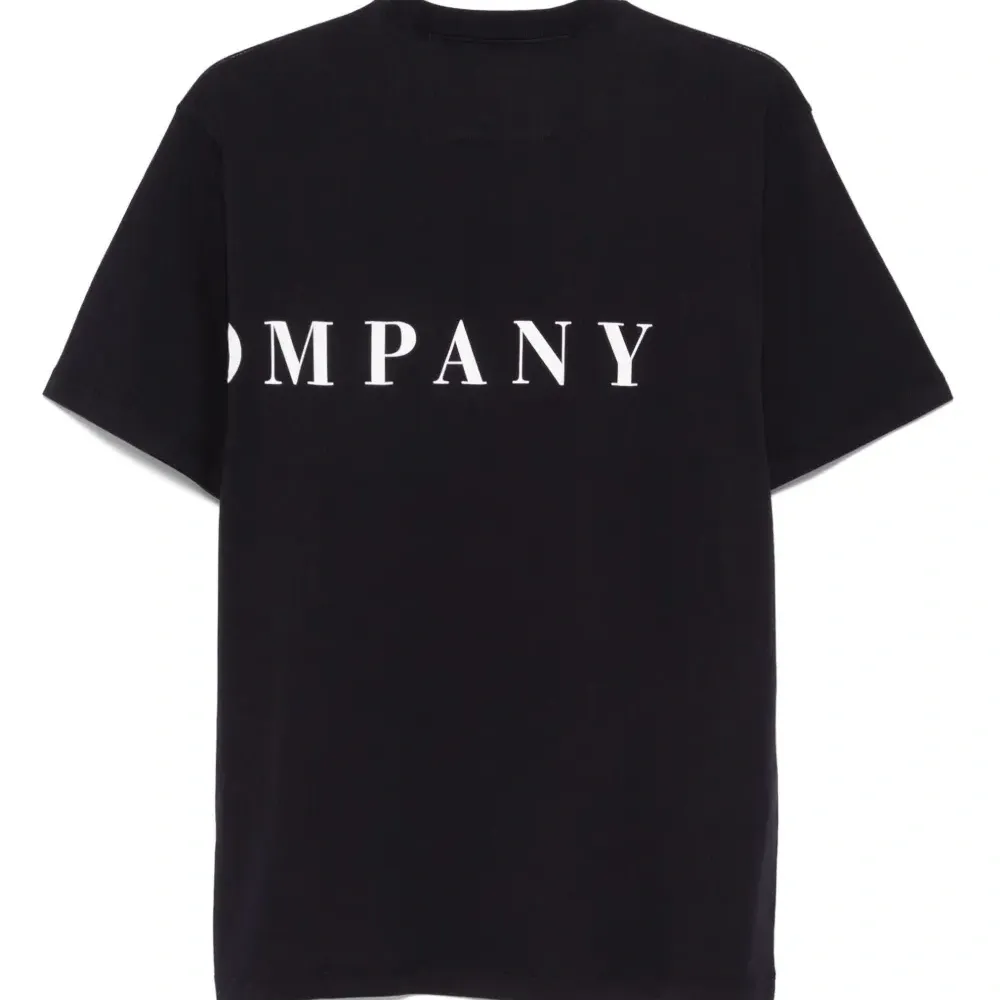 Футболка с логотипом Футболка с логотипом