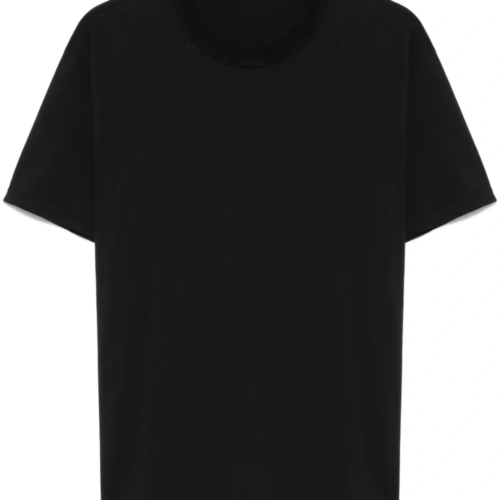 Футболка с круглым вырезом