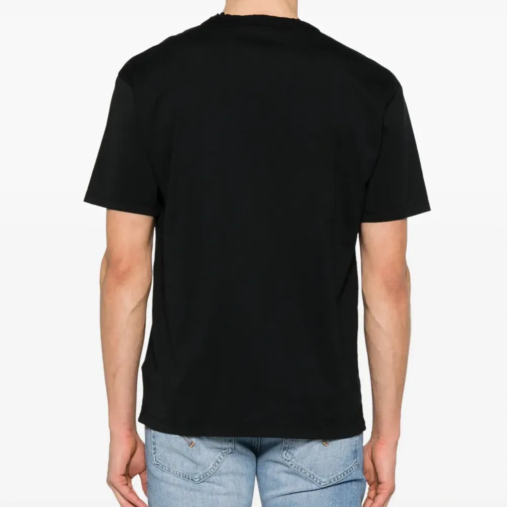 Футболка с круглым вырезом