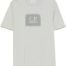 Футболка с логотипом