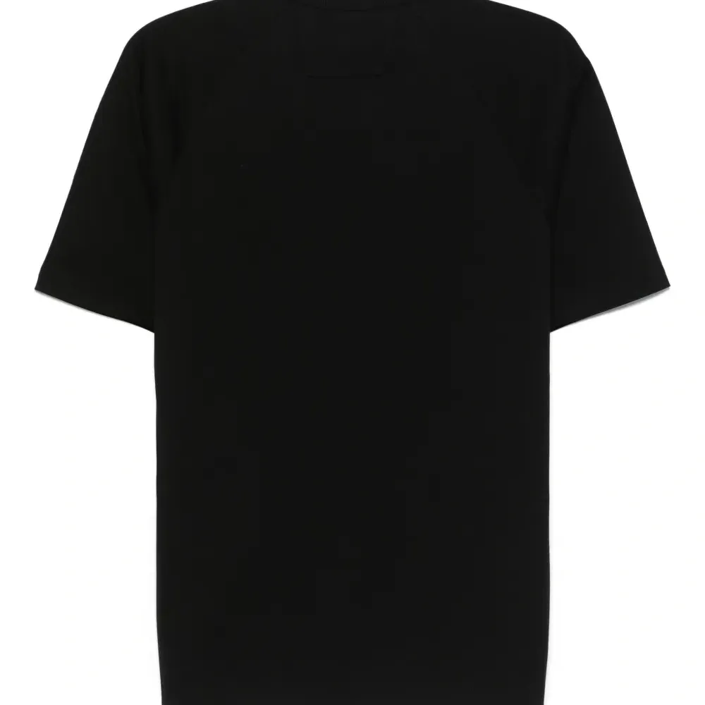 Футболка с логотипом