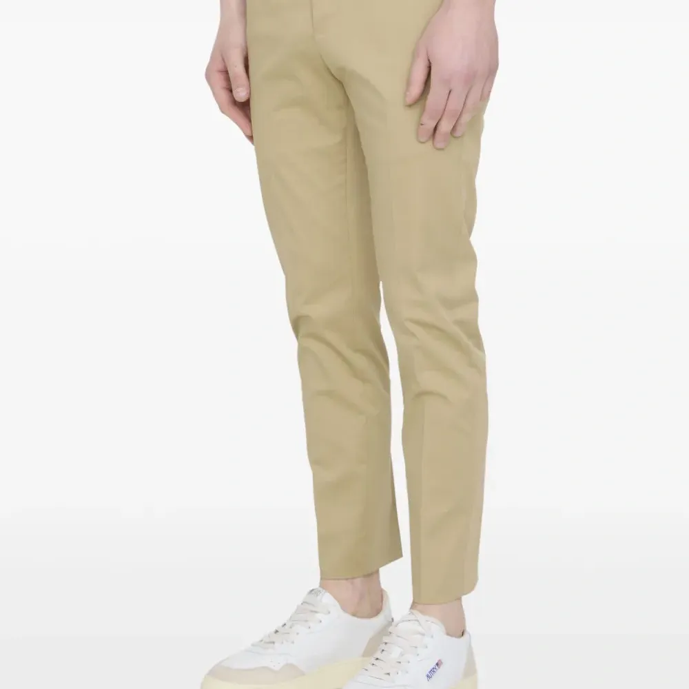 Брюки с карманами