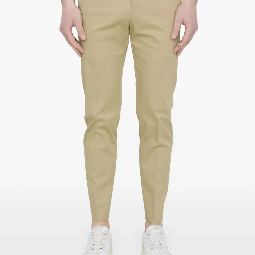 Брюки с карманами