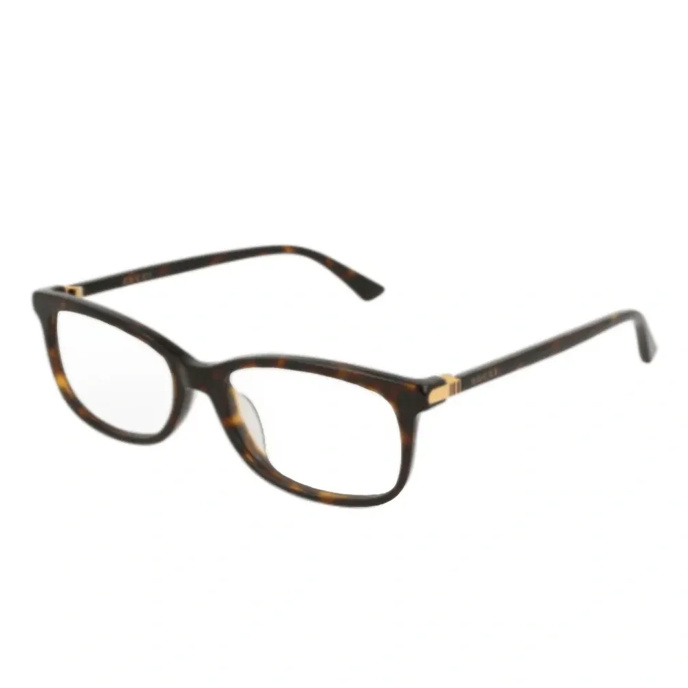 Очки в квадратной оправе