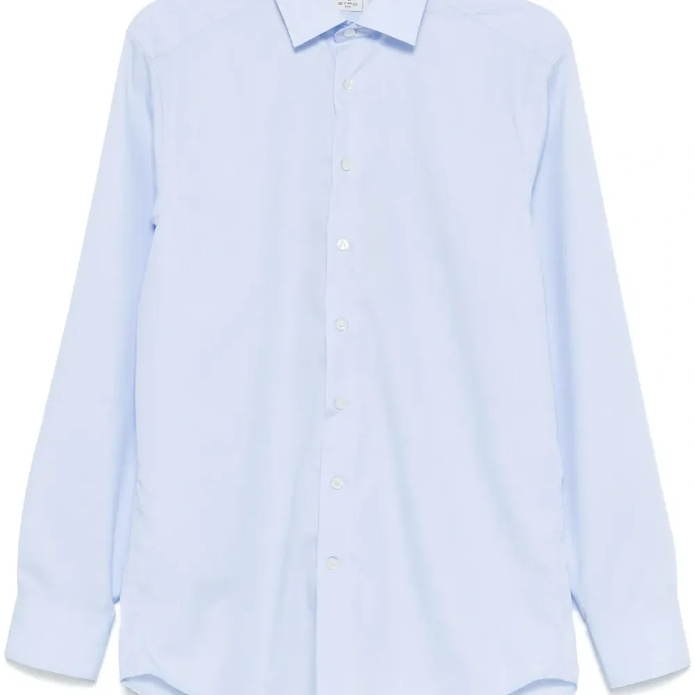 Рубашка на пуговицах