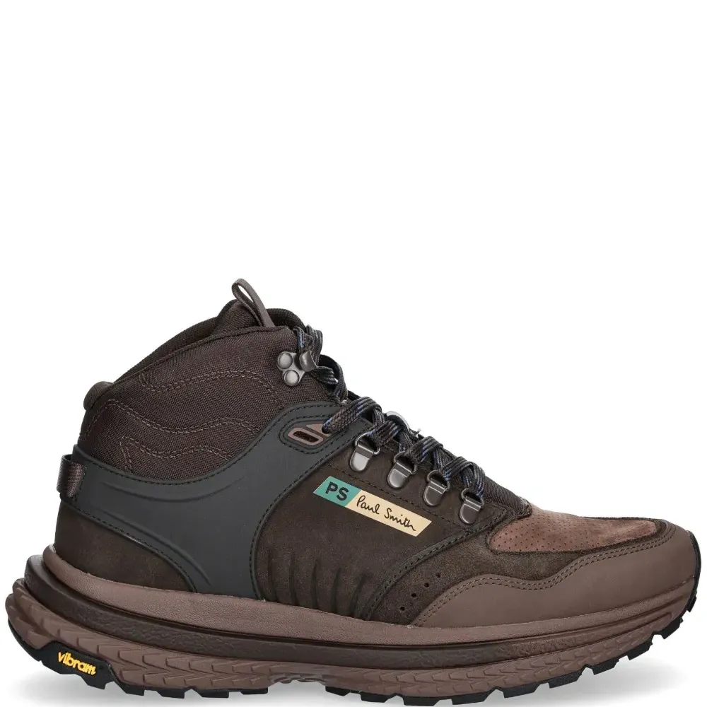 Ботинки на шнуровке