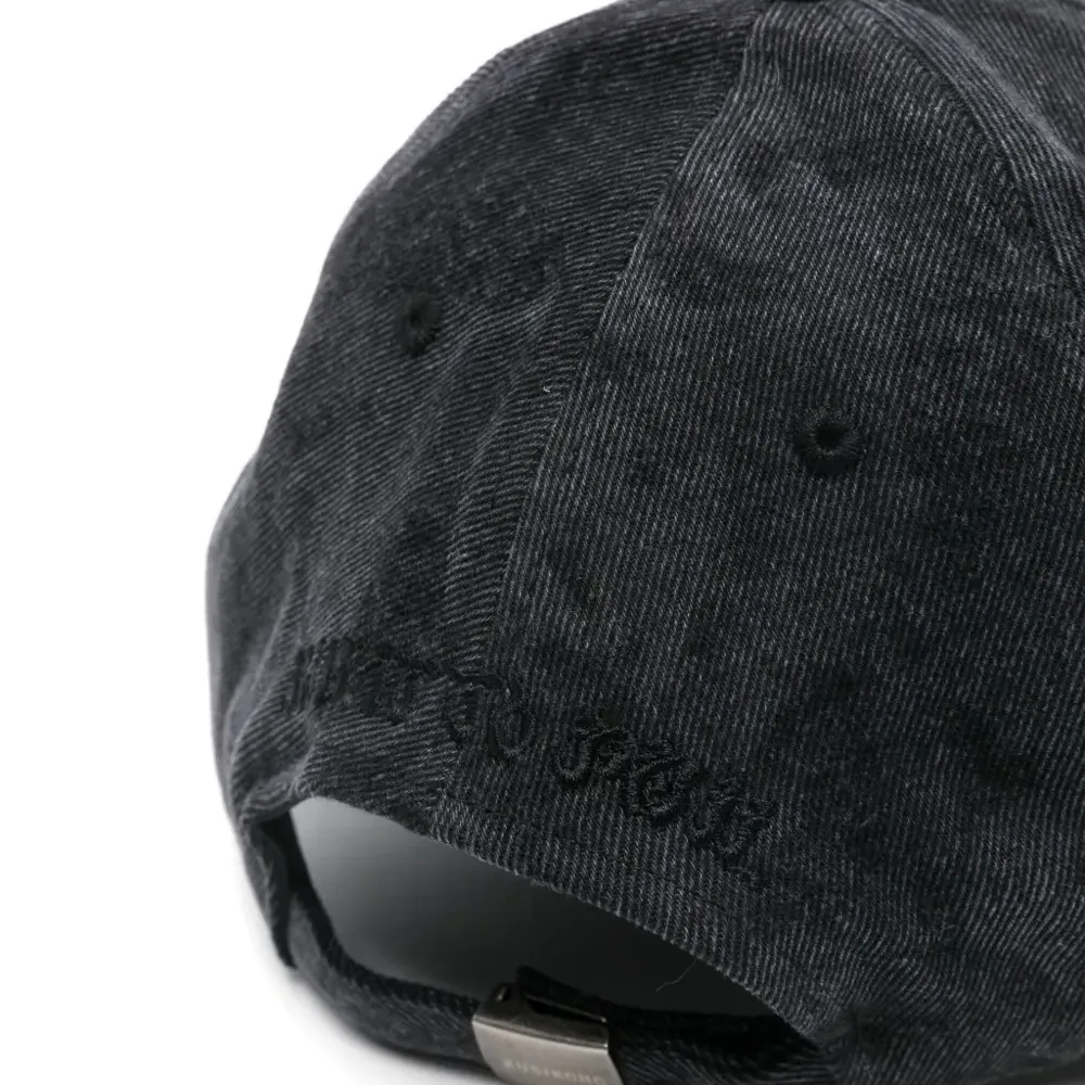 Бейсболка с вышивкой