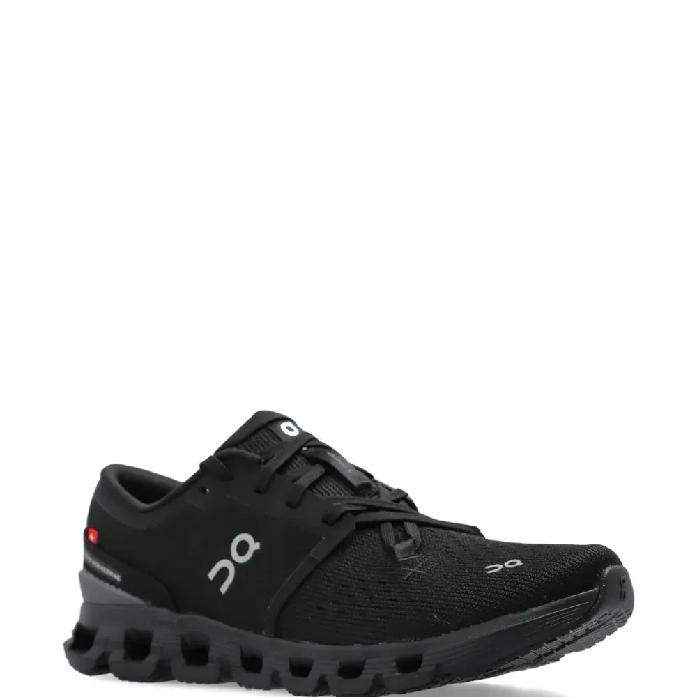 Кроссовки Cloud X4