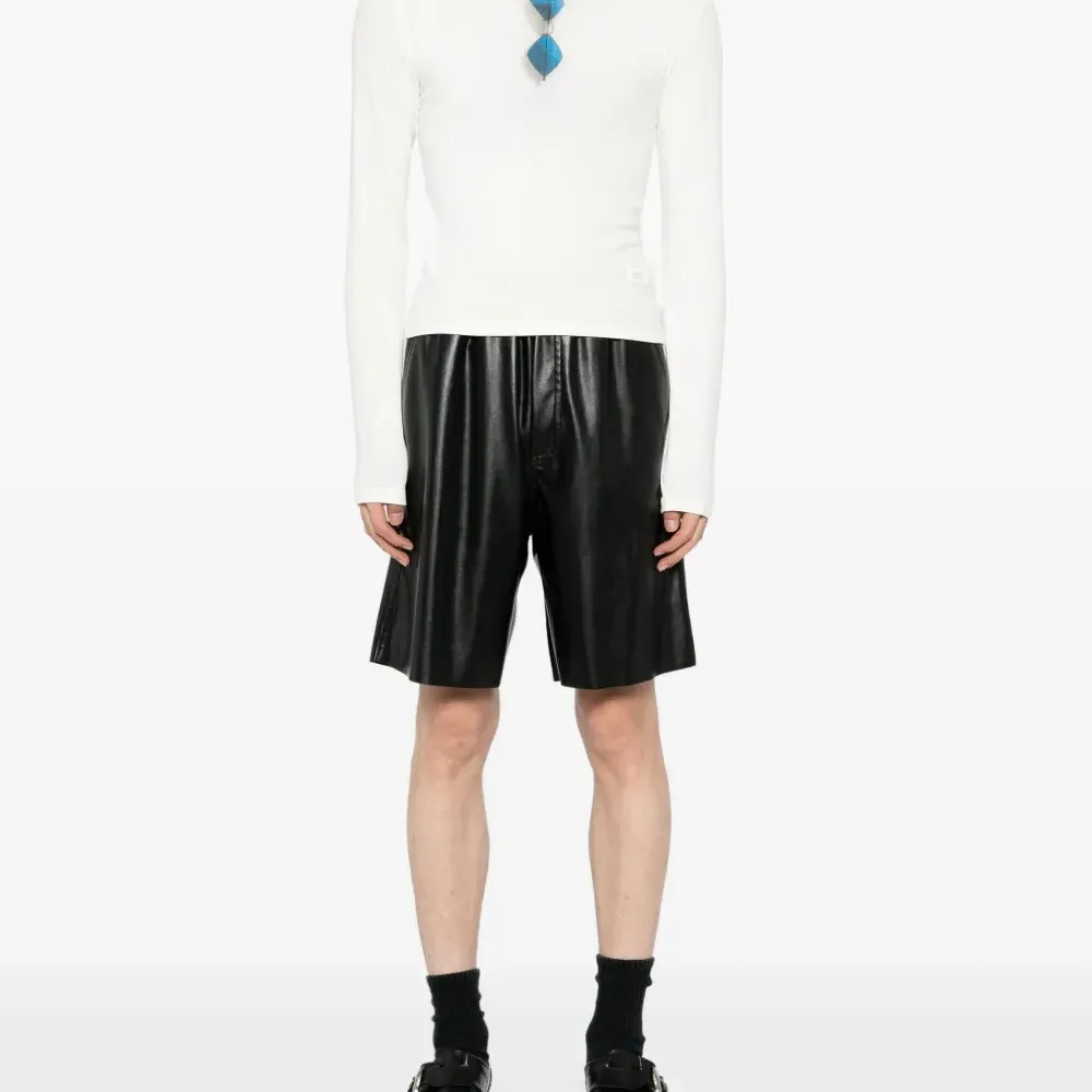 Футболка с графичным принтом