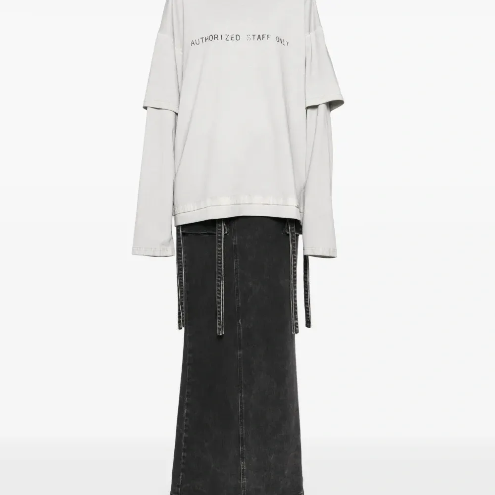 Футболка с графичным принтом