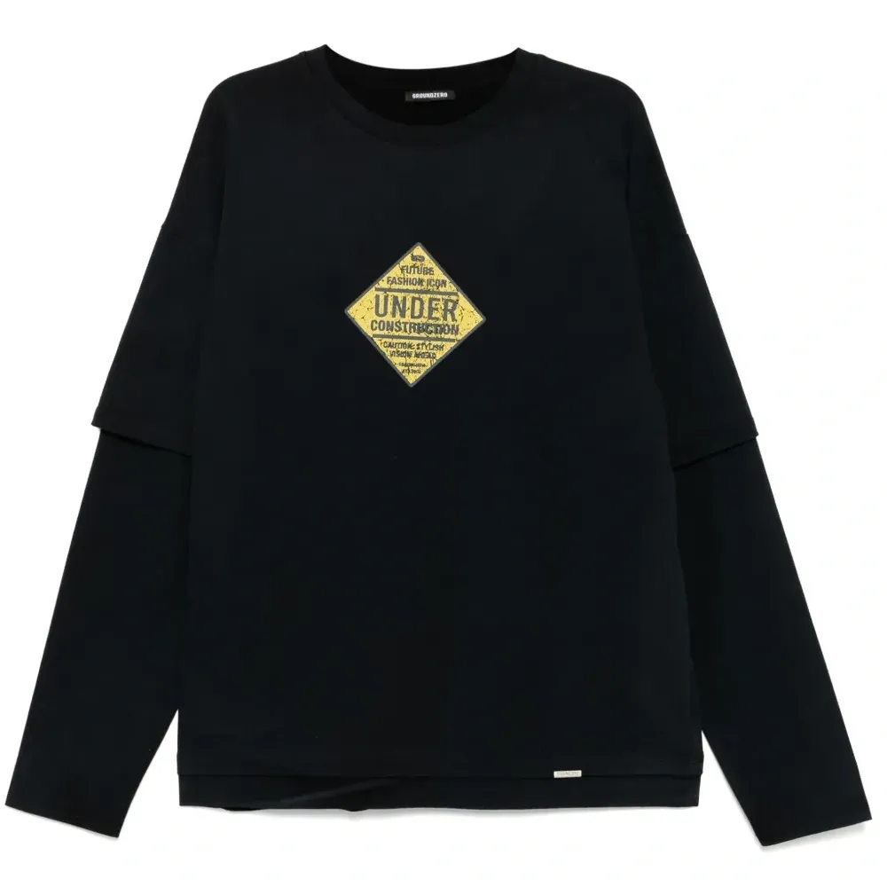 Футболка с графичным принтом