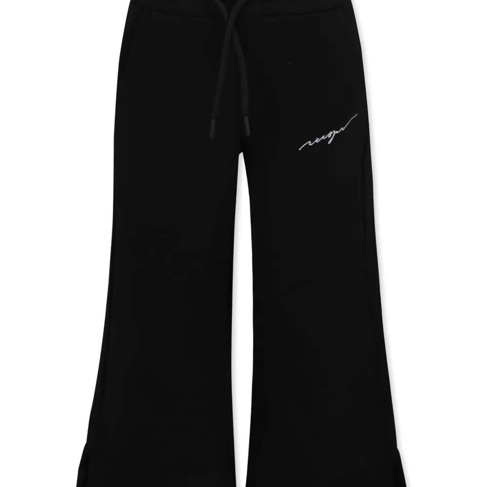 Спортивные брюки с вышитым логотипом