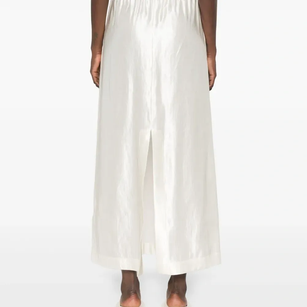 Атласная юбка макси