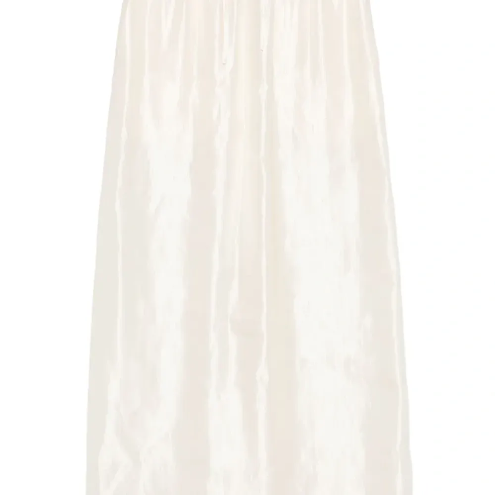 Атласная юбка макси