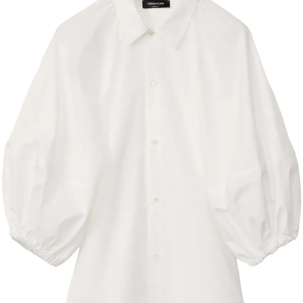 Блузка с объемными рукавами Блузка с объемными рукавами