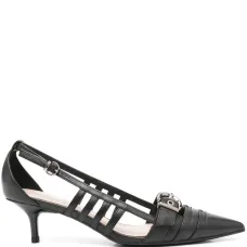 Туфли-лодочки с заостренным носком