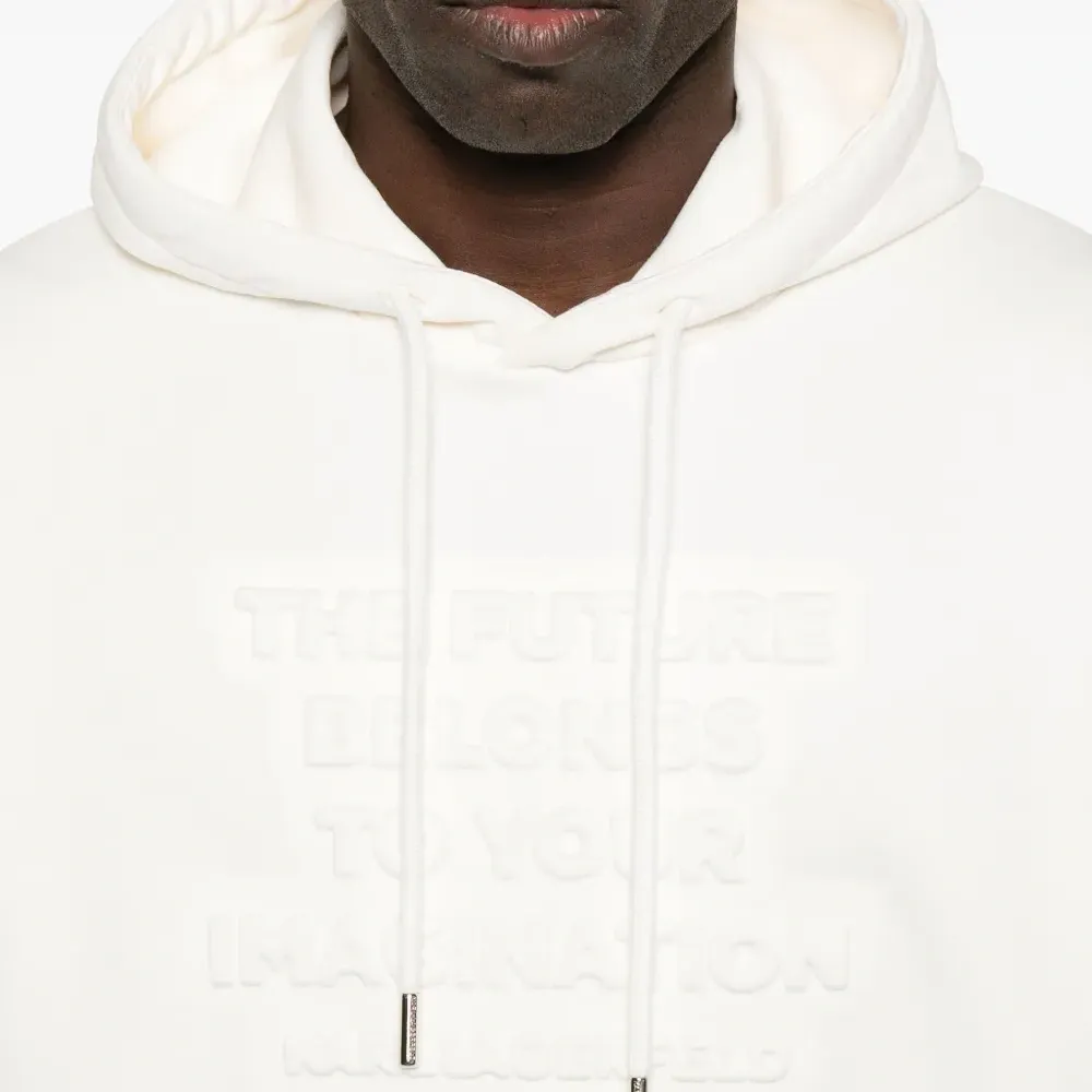 Худи с тисненой надписью