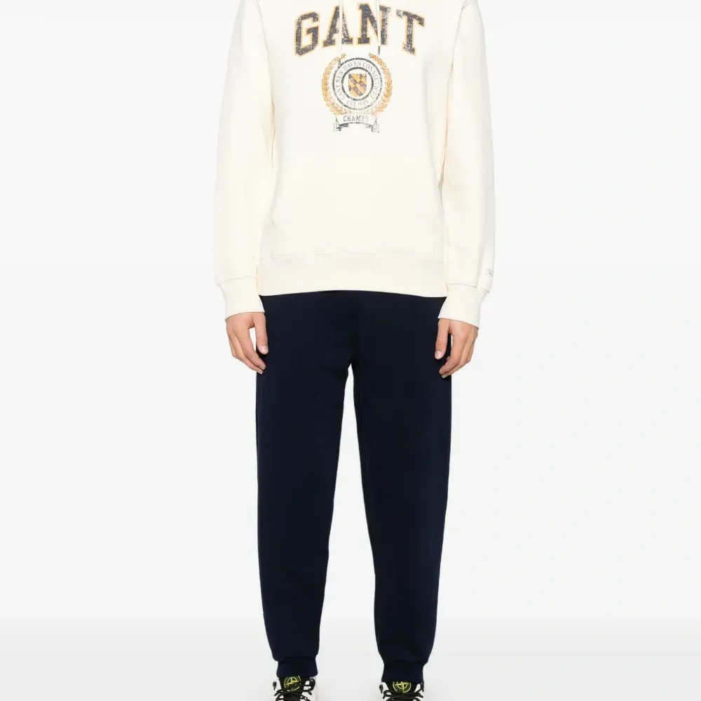 Худи с логотипом