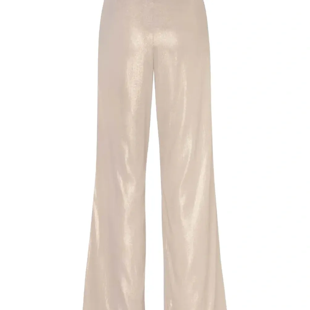 Брюки с эффектом металлик