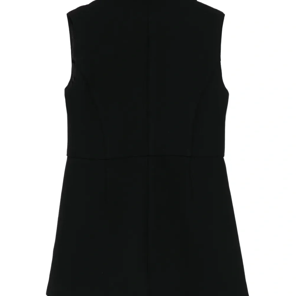 Ромпер с заостренными лацканами