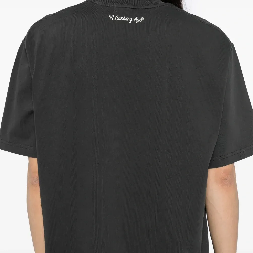 Футболка с логотипом