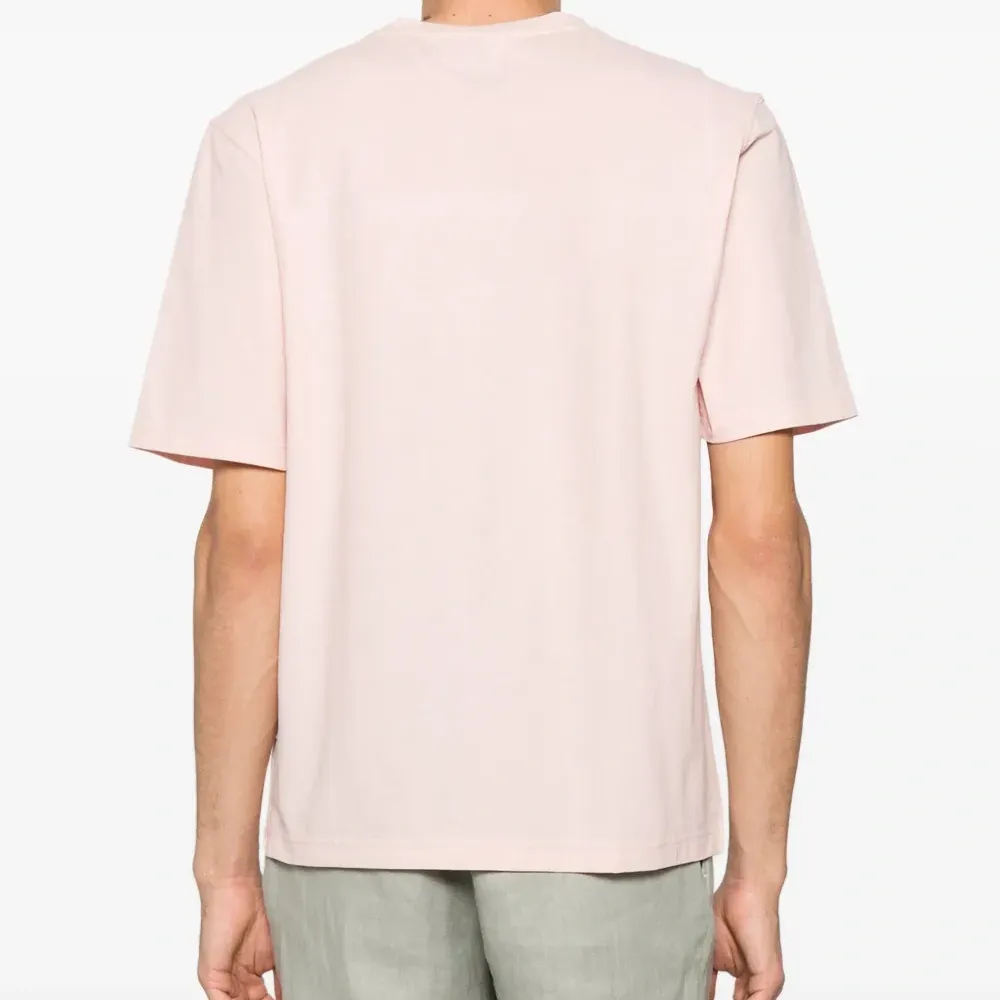 Футболка с круглым вырезом