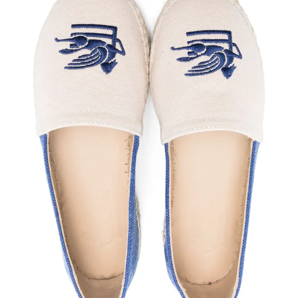 Эспадрильи с логотипом Pegaso