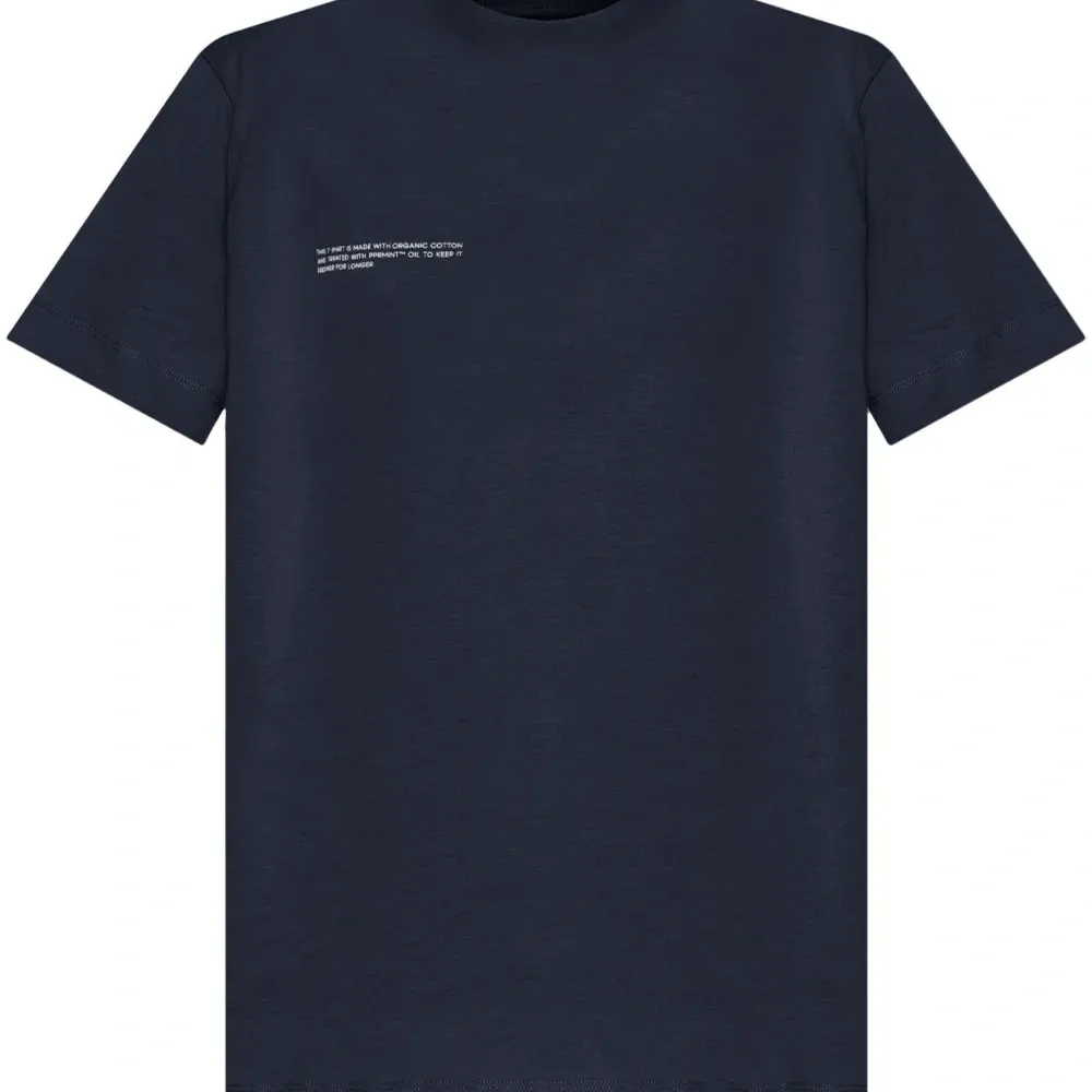 Футболка с логотипом