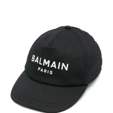 Кепка с логотипом