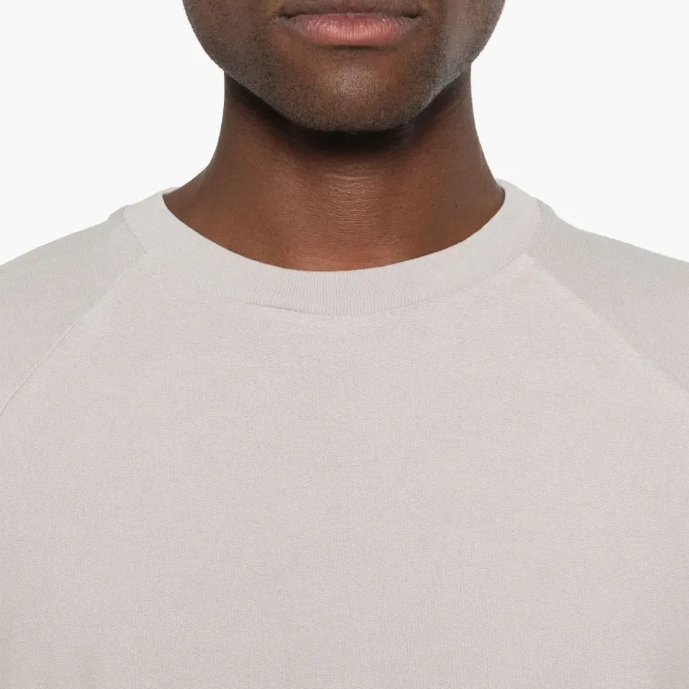 Футболка с круглым вырезом