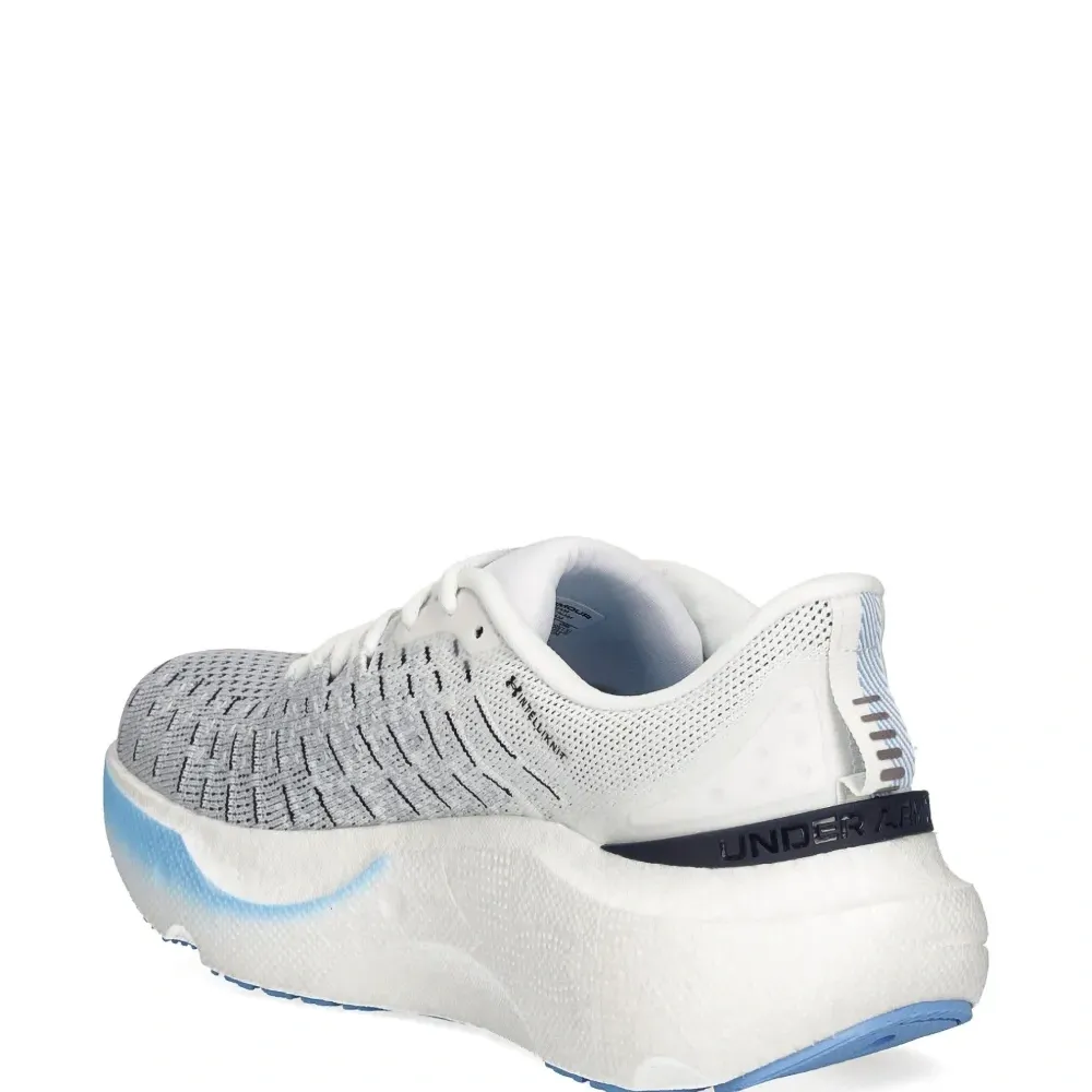 Массивные кроссовки