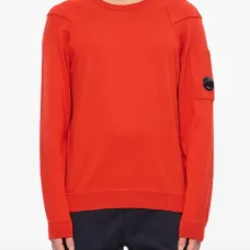 Толстовка с нашивкой-логотипом