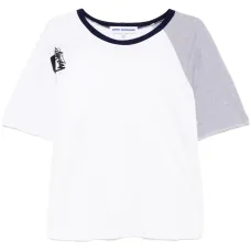 Футболка с круглым вырезом