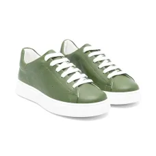 Кожаные кроссовки Кожаные кроссовки