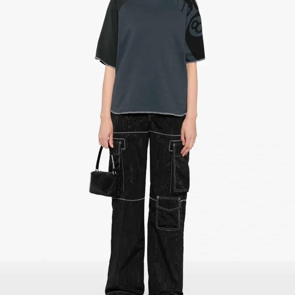 футболка с графичным принтом