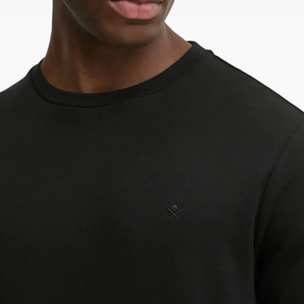 Толстовка с вышитым логотипом