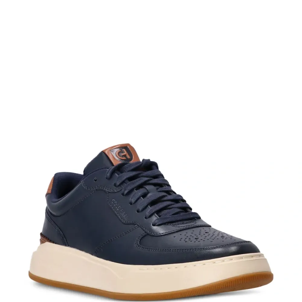 Кроссовки Grandpro Crossover