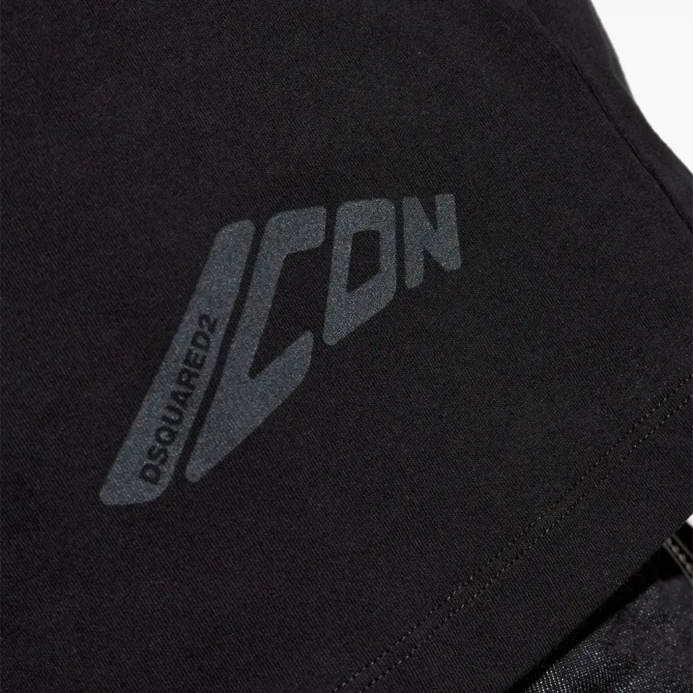 Футболка с логотипом