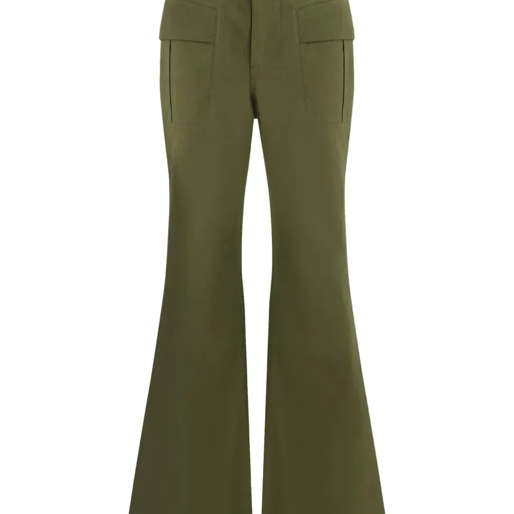 Расклешенные брюки