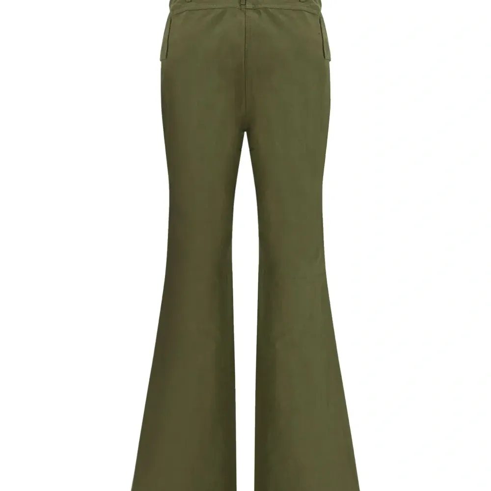 Расклешенные брюки